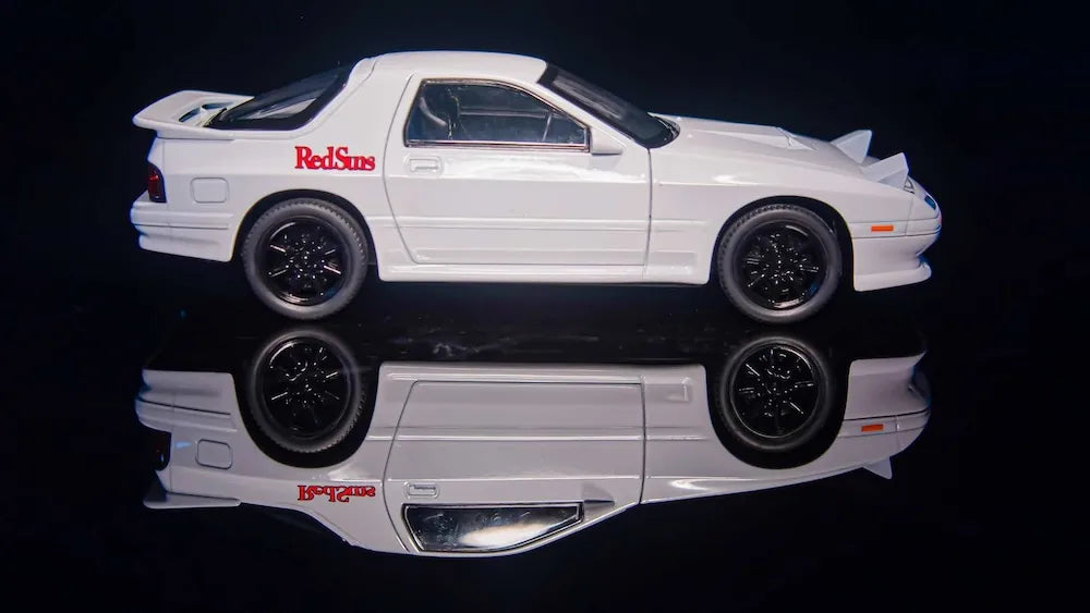 1:24 Mazda 1985 RX-7 Die Cast Model Car