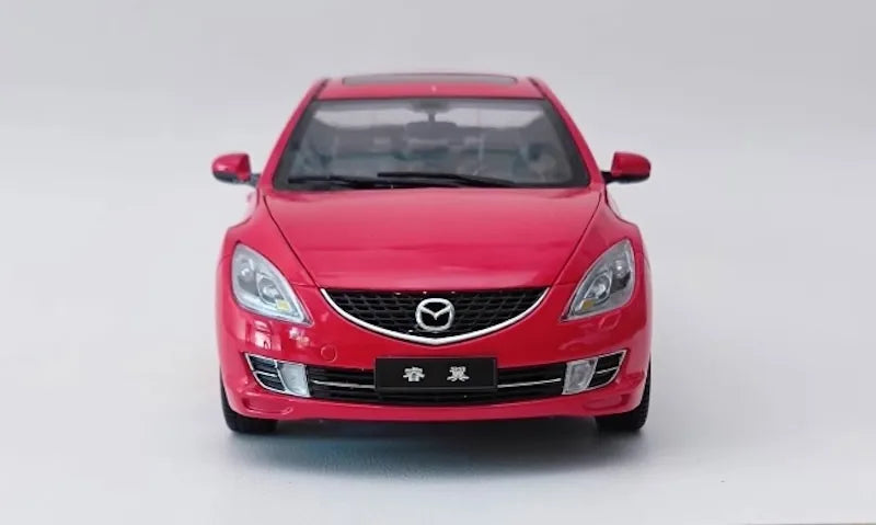 1:18 Mazda 2008 6 Die Cast Model Car