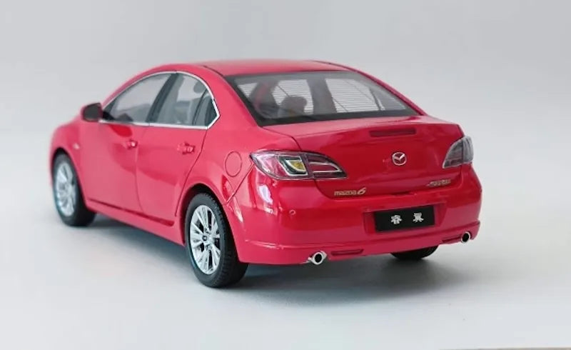 1:18 Mazda 2008 6 Die Cast Model Car