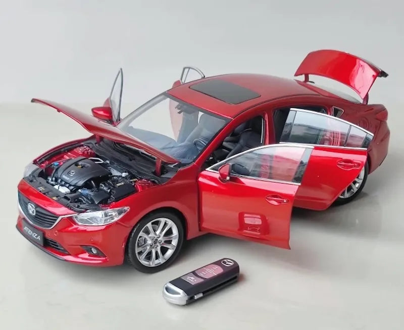 1:18 Mazda 2008 6 Die Cast Model Car