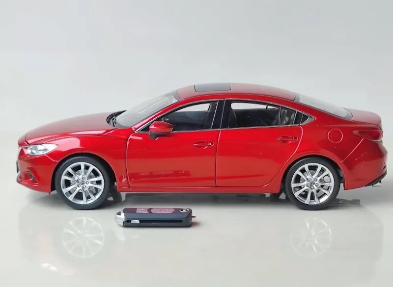 1:18 Mazda 2008 6 Die Cast Model Car