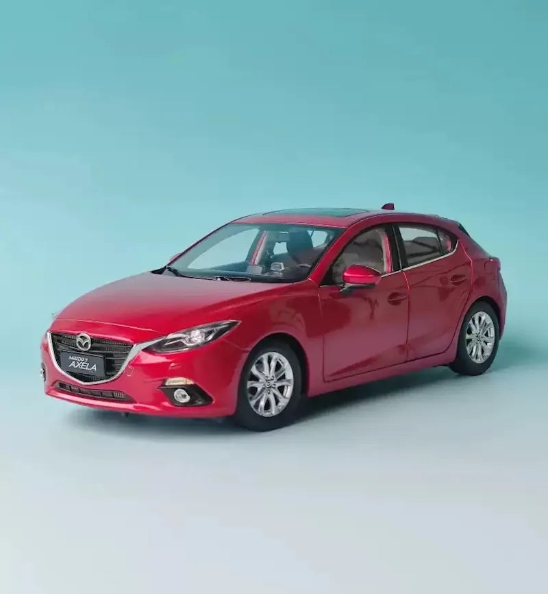 1:18 Mazda 2013 3 Axela Die Cast Model Car