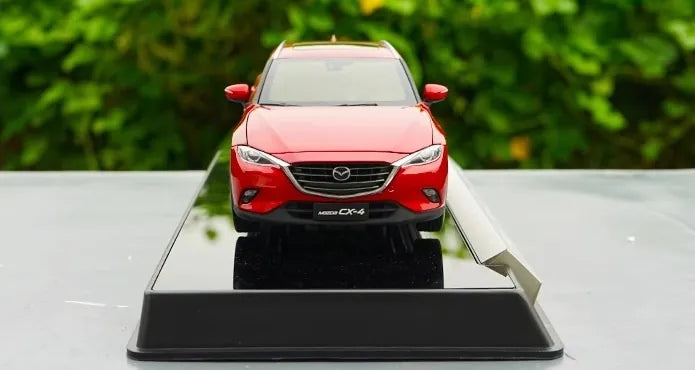 1:18 Mazda CX-4 2016 