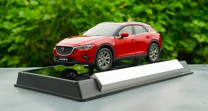 1:18 Mazda CX-4 2016 