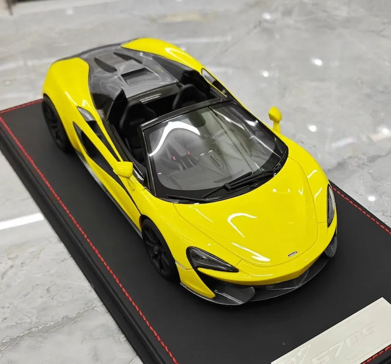 1:18 McLaren 2017 570S Spider