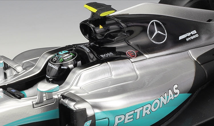 1:18 Mercedes-AMG 2016 F1 W07 Hybrid Formula 1 Model Car