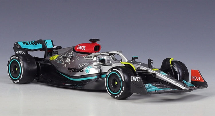 1:43 Mercedes-AMG 2022 F1 W13 E Performance Formula 1 Model Car