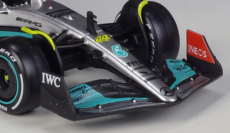 1:43 Mercedes-AMG 2022 F1 W13 E Performance Formula 1 Model Car