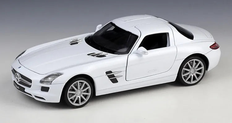 1:24 Mercedes-AMG 2010 SLS