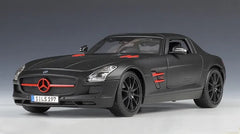 1:18 Mercedes-AMG 2010 SLS 