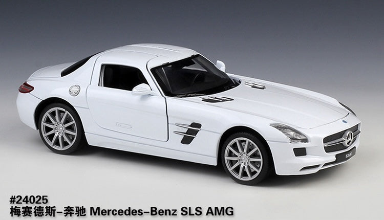 1:24 Mercedes-AMG 2010 SLS Die Cast Model Car