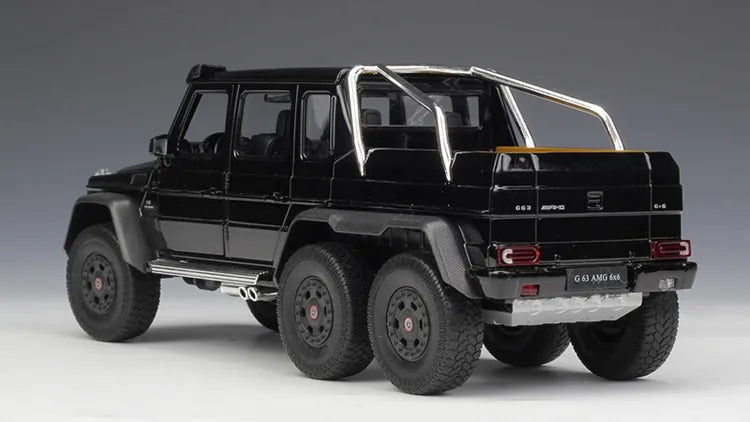 1:24 Mercedes-AMG 2013 G63 6x6