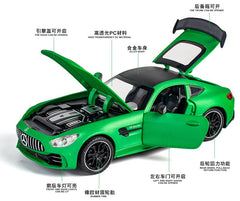 1:24 Mercedes-AMG 2018 GT R Die Cast Model Car