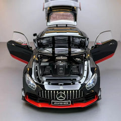 1:18 Mercedes-AMG 2019 GT R Pro