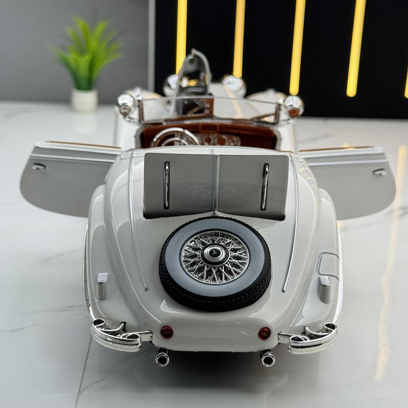 1:24 Mercedes-Benz 1936 500K Special Roadster Die Cast Model Car