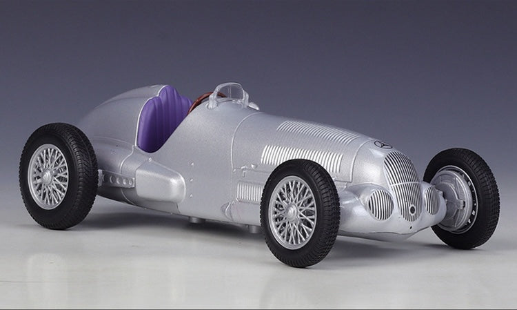 1:24 Mercedes-Benz 1937 W125 Die Cast Model Car