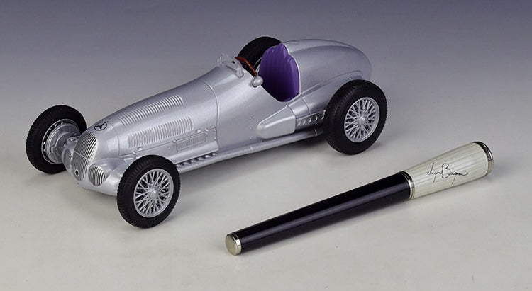 1:24 Mercedes-Benz 1937 W125 Die Cast Model Car