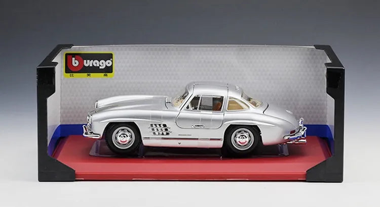 Mercedes-Benz 300 SL Roadster 1954 à l'échelle 1:18 