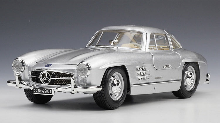 1:18 Mercedes-Benz 1954 300 SL Roadster Die Cast Model Car