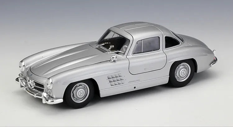 1:24 Mercedes-Benz 1954 300 SL Roadster 