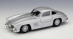 1:24 Mercedes-Benz 1954 300 SL Roadster 