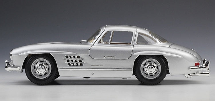 1:18 Mercedes-Benz 1954 300 SL Roadster Die Cast Model Car