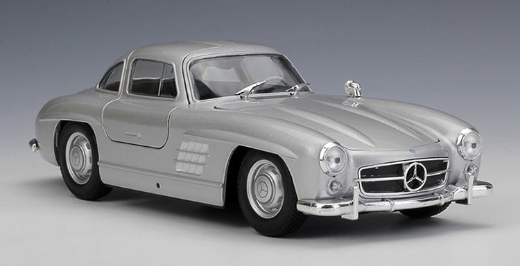 1:24 Mercedes-Benz 1954 300 SL Roadster Die Cast Model Car