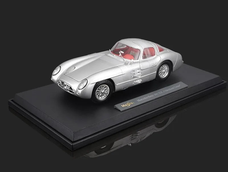 1:18 Mercedes-Benz 1955 300 SLR