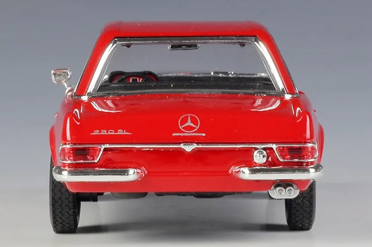 Mercedes-Benz 230SL 1963 à l'échelle 1:24 