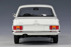 1:24 Mercedes-Benz 1973 220 