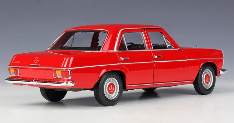 1:24 Mercedes-Benz 1973 220 