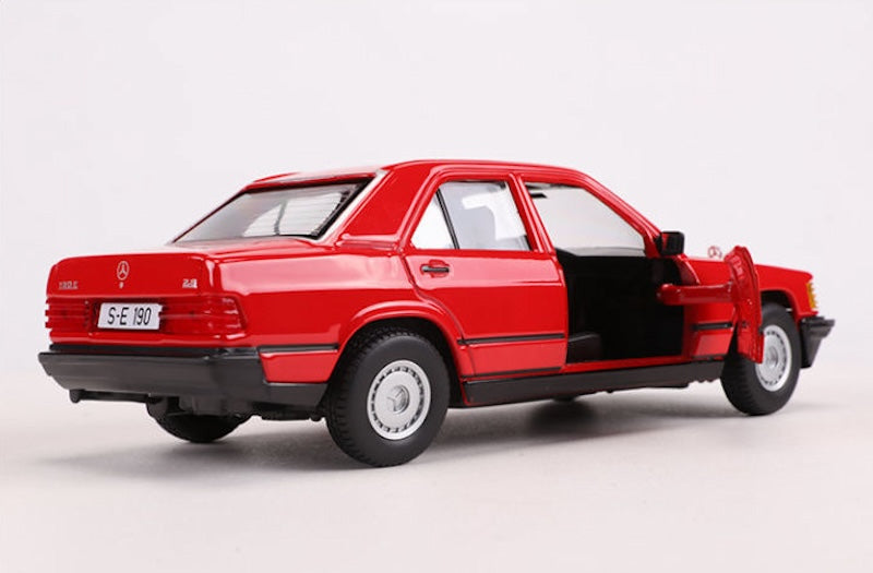 1:24 Mercedes-Benz 1982 190 E 2.6 W201 Die Cast Model Car