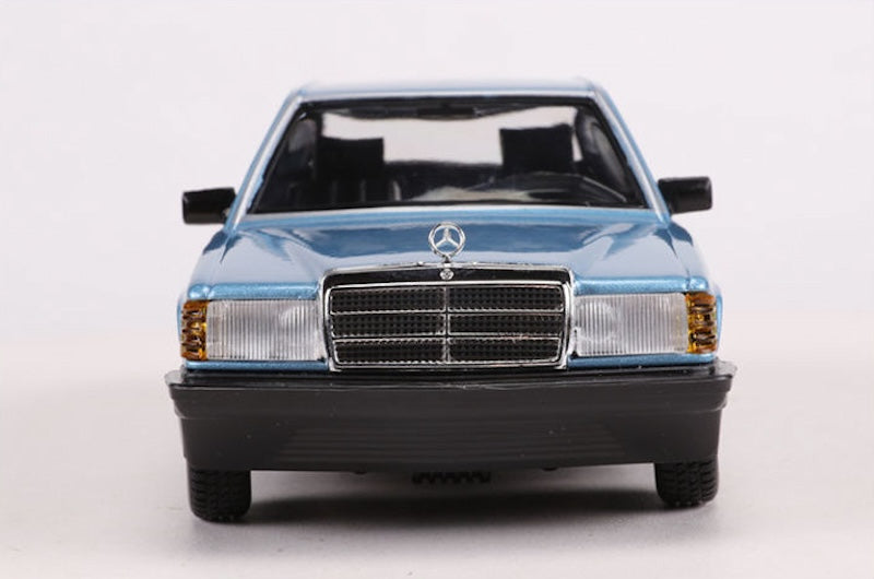 1:24 Mercedes-Benz 1982 190 E 2.6 W201 Die Cast Model Car