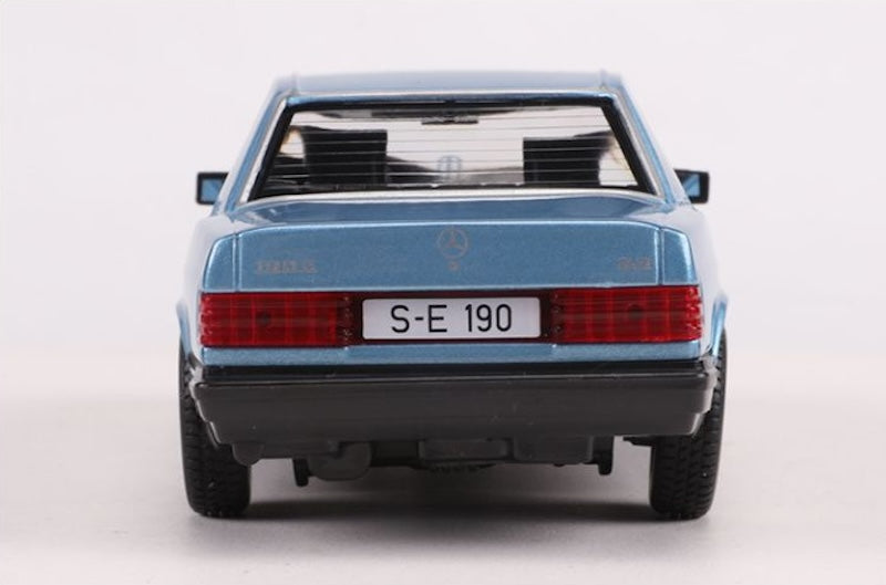 1:24 Mercedes-Benz 1982 190 E 2.6 W201 Die Cast Model Car