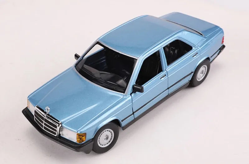 1:24 Mercedes-Benz 190 E 2.6 W201 1982 