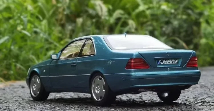 1:18 Mercedes-Benz 1997 CL600 Coupe