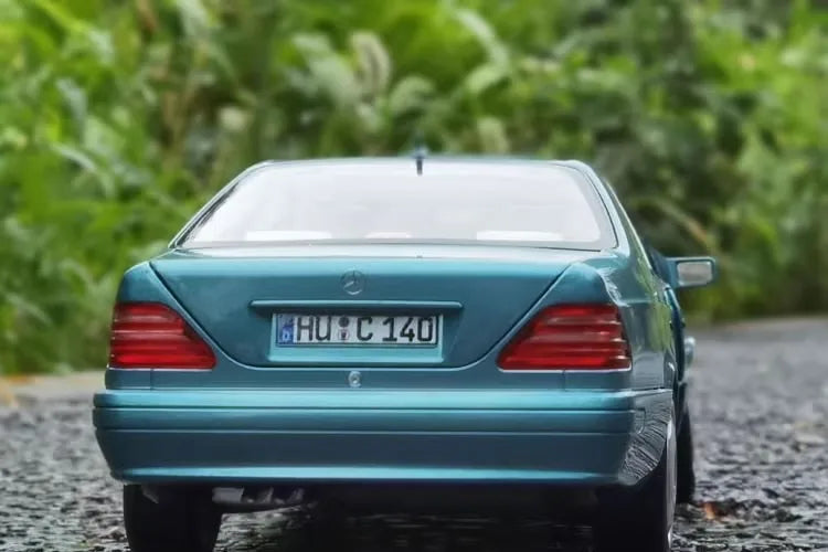 1:18 Mercedes-Benz 1997 CL600 Coupe