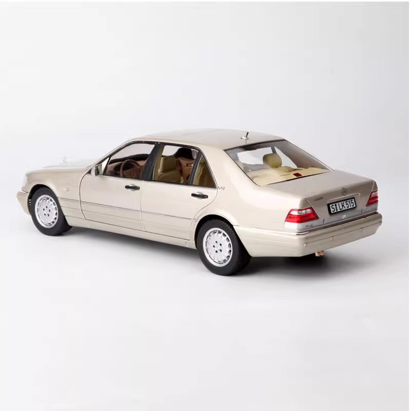 1:18 Mercedes-Benz 1997 S600 W140 Die Cast Model Car