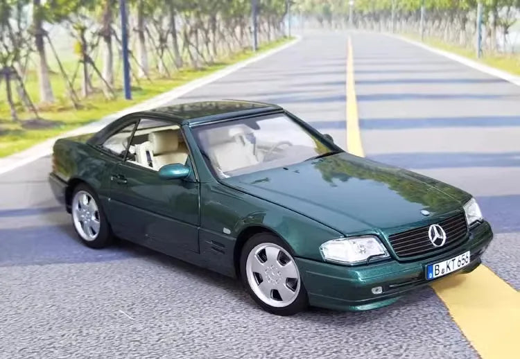 1:18 Mercedes-Benz SL500 1999 (R129) 