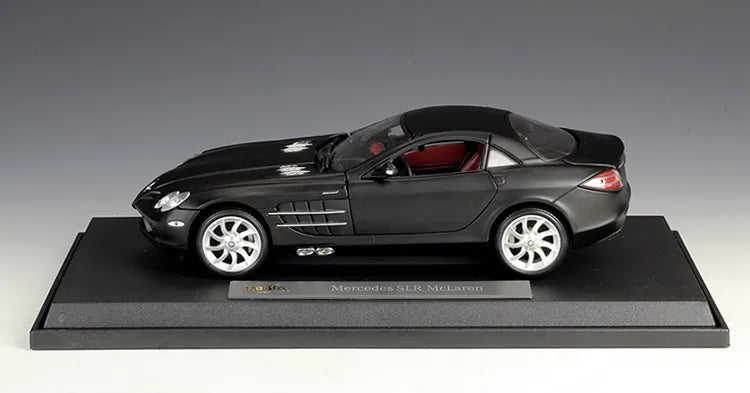 1:18 Mercedes-Benz 2003 SLR McLaren 