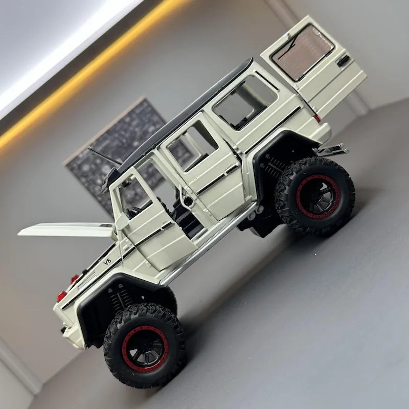 1:32 Mercedes-Benz 2015 G500 4×4² 