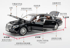 1:24 Mercedes-Benz 2016 E300L V213 Die Cast Model Car