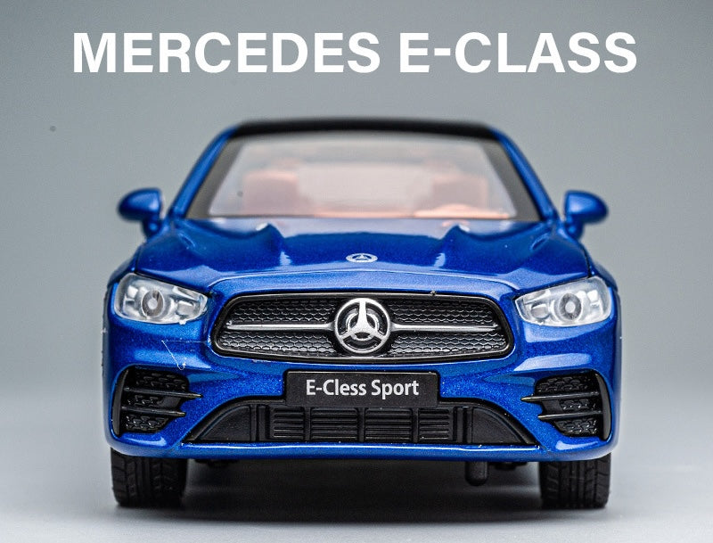 1:24 Mercedes-Benz 2017 E400 C238 Die Cast Model Car