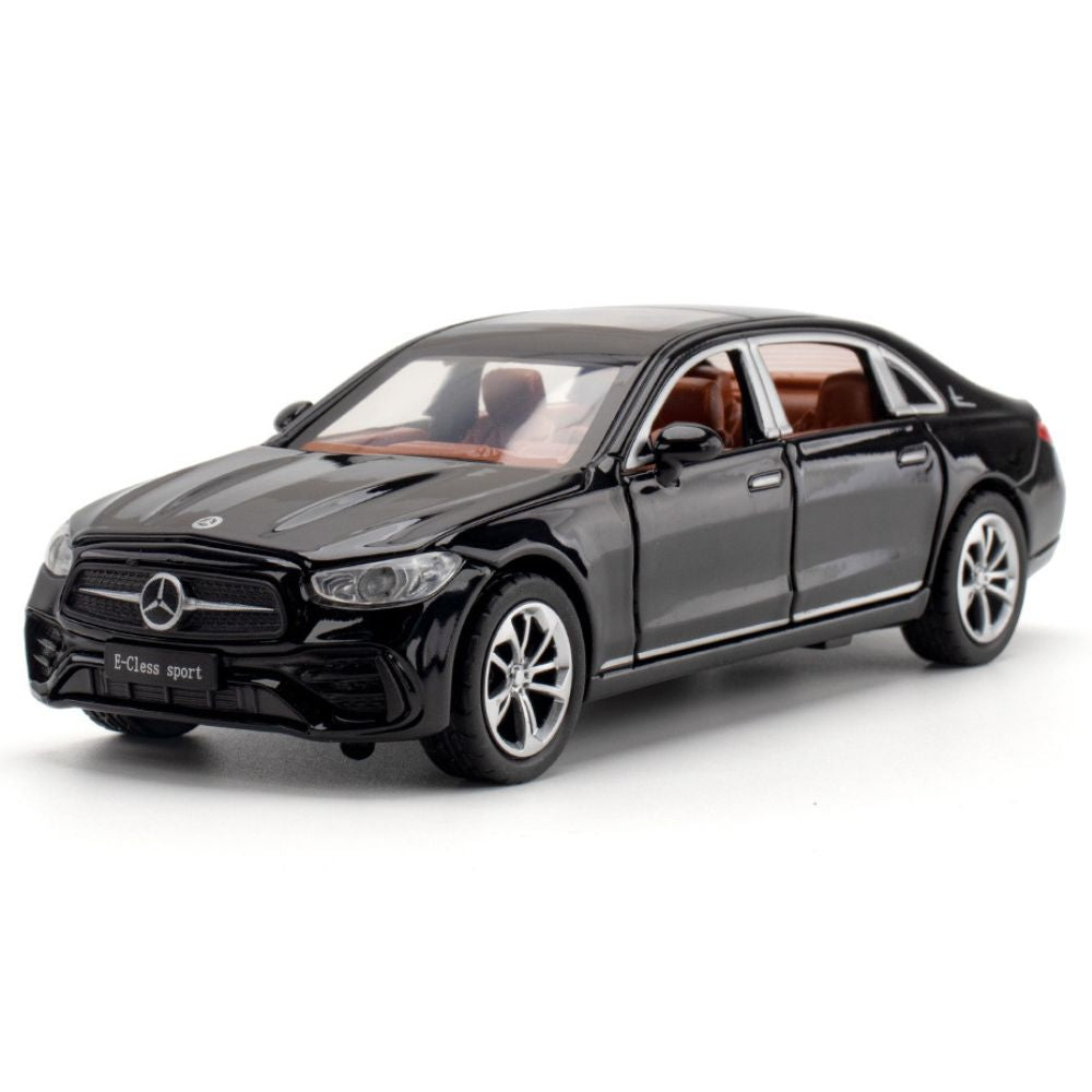 1:32 Mercedes-Benz 2017 E400 C238 Black Die Cast Model Car