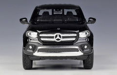 1:24 Mercedes-Benz 2017 X-Class Die Cast Model Car