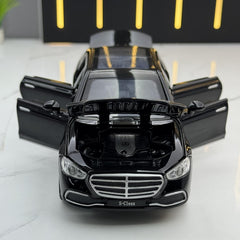 1:32 Mercedes-Benz 2020 S-Class W223 Die Cast Model Car