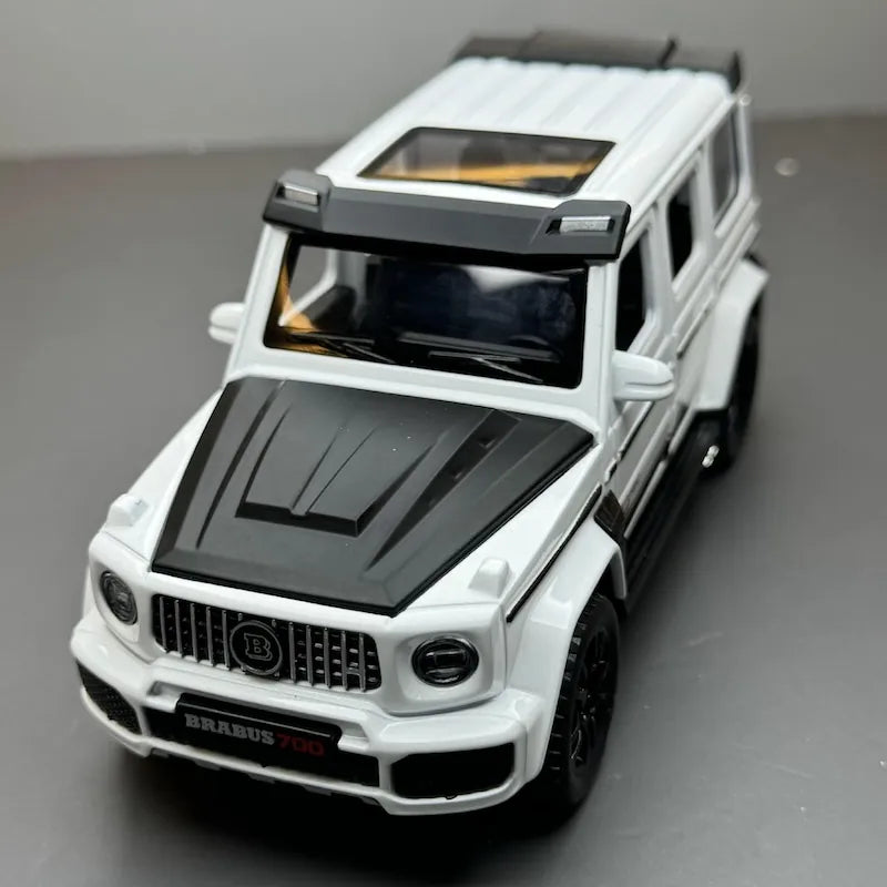 1:32 Mercedes-Brabus 2021 G700 4×4²