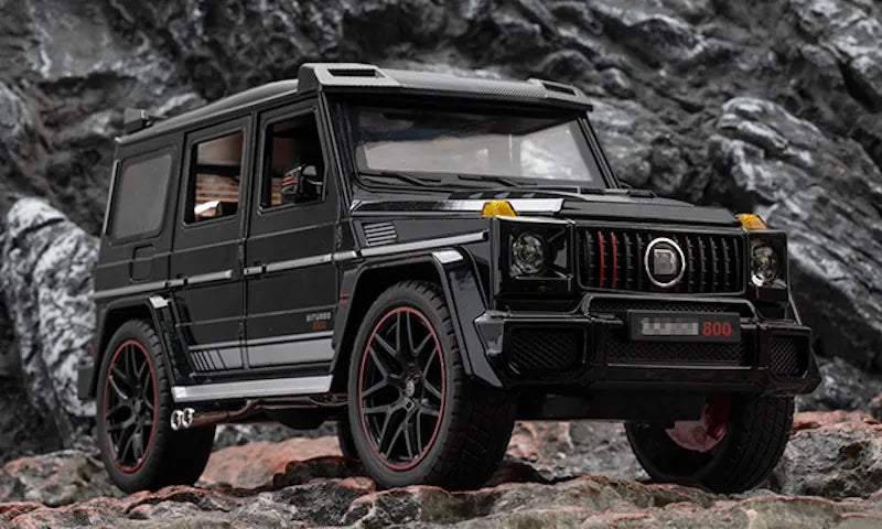 Mercedes-Brabus 2022 G800 4×4² à l'échelle 1:18 