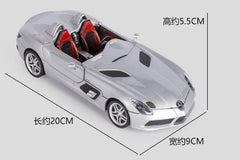 1:24 Mercedes-Benz 2009 SLR Stirling Moss 