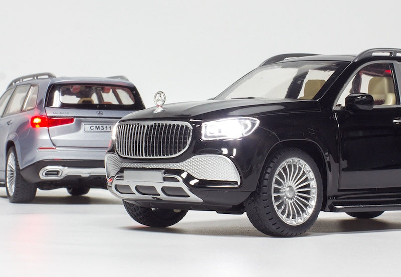 1:24 Mercedes-Maybach 2021 GLS600 4MATIC Die Cast Model Car